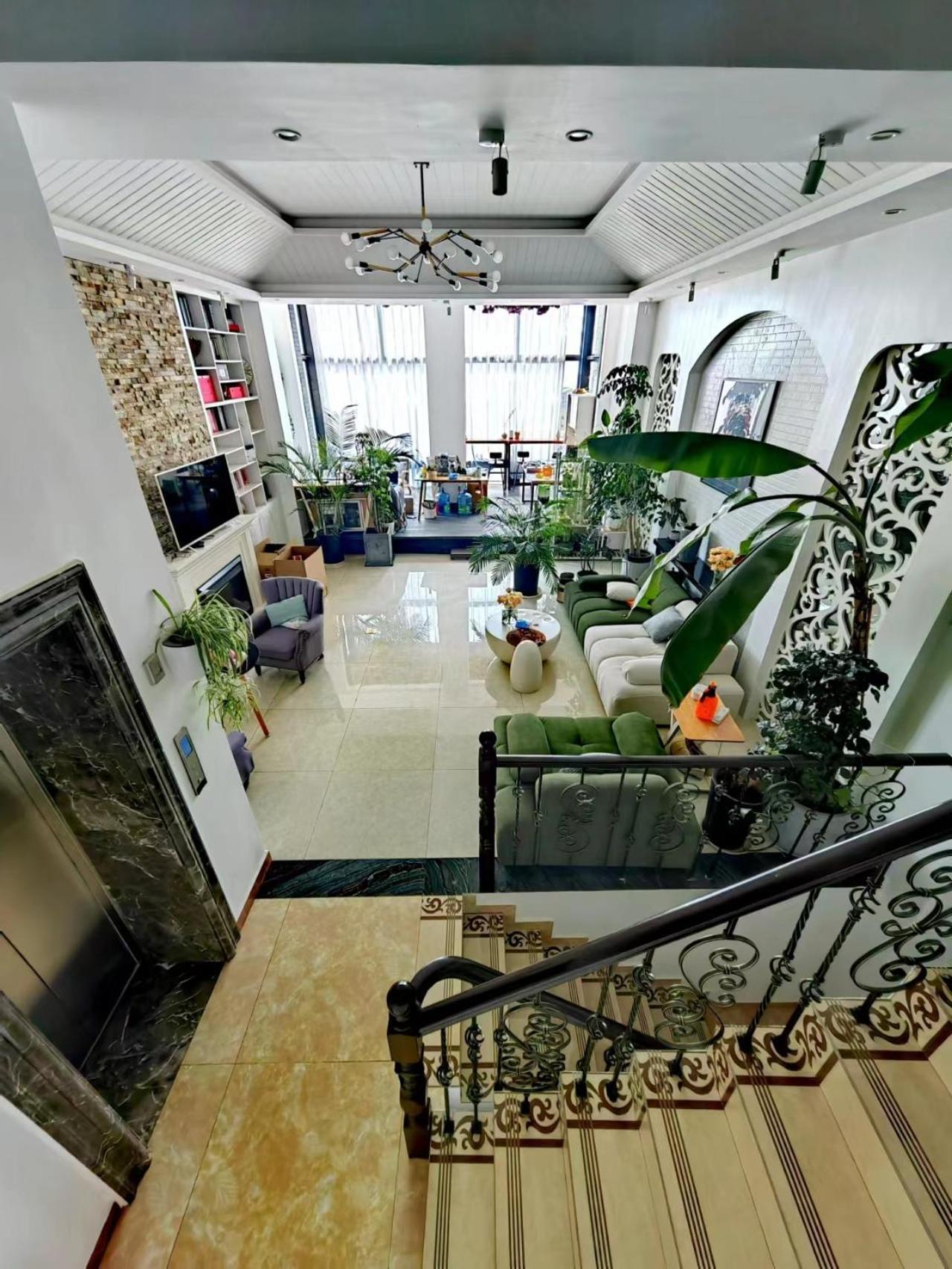 Dali Listening Sea View Villa大理听城海景别墅 Exterior photo