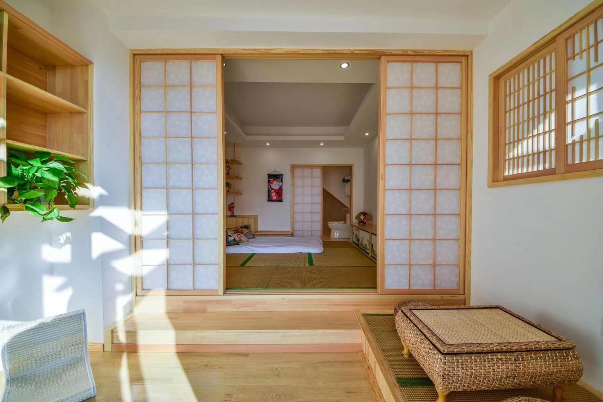 Dali Listening Sea View Villa大理听城海景别墅 Exterior photo